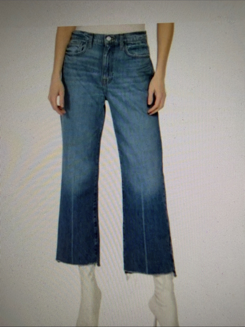 Frame Le Jane Crop Raw Hem Most sought after Jean 32W Best Selling Autumn Ready - Picture 2 of 13